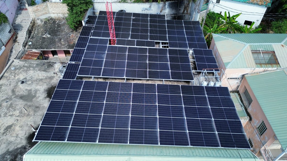 HGS solar installation in Haiti 1