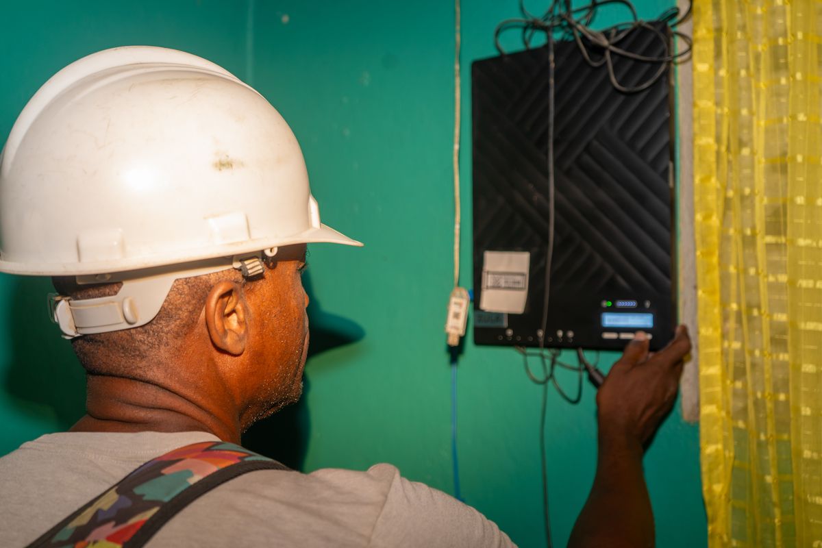 HGS solar installation in Haiti 7
